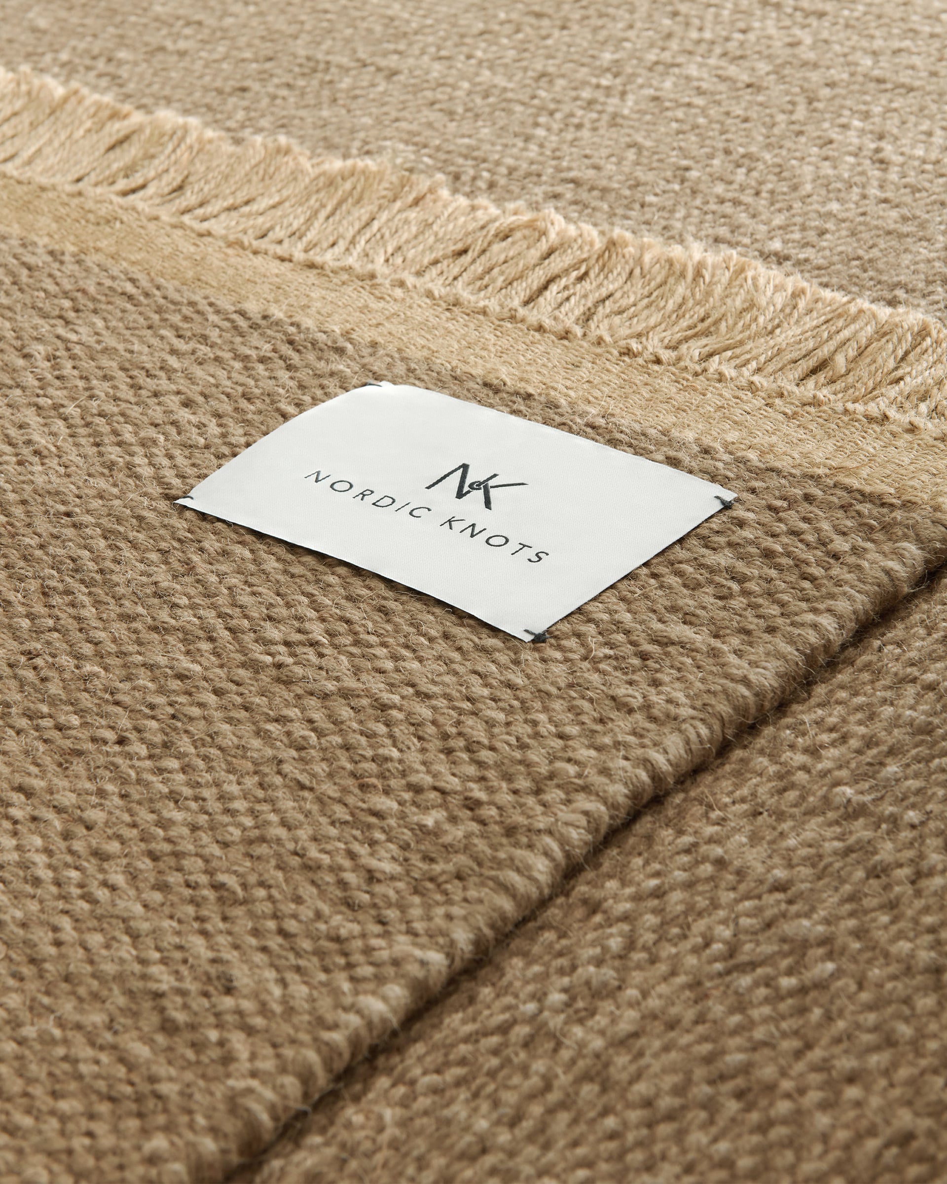 Nordic Knots Desert – Earth 8