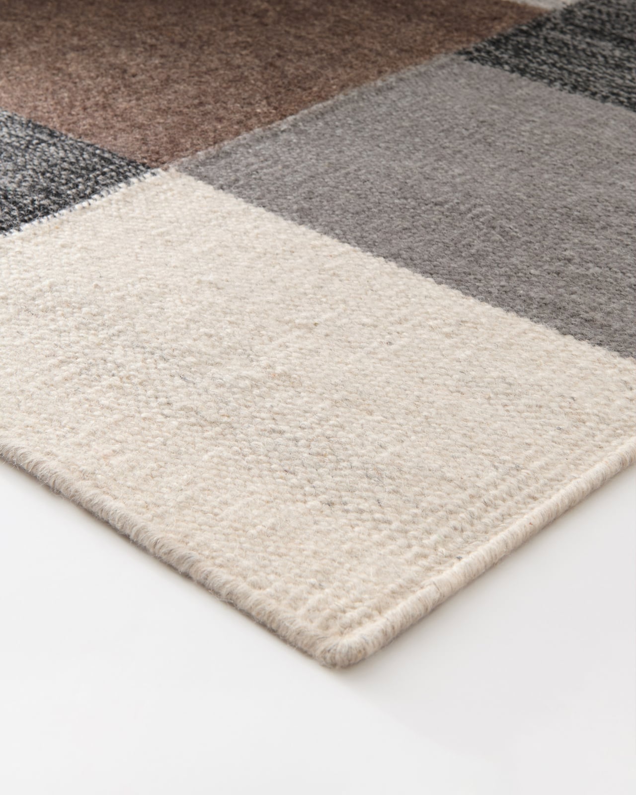 Patchwork 02 – Black | Patterned Flatweave Rug | NORDIC KNOTS