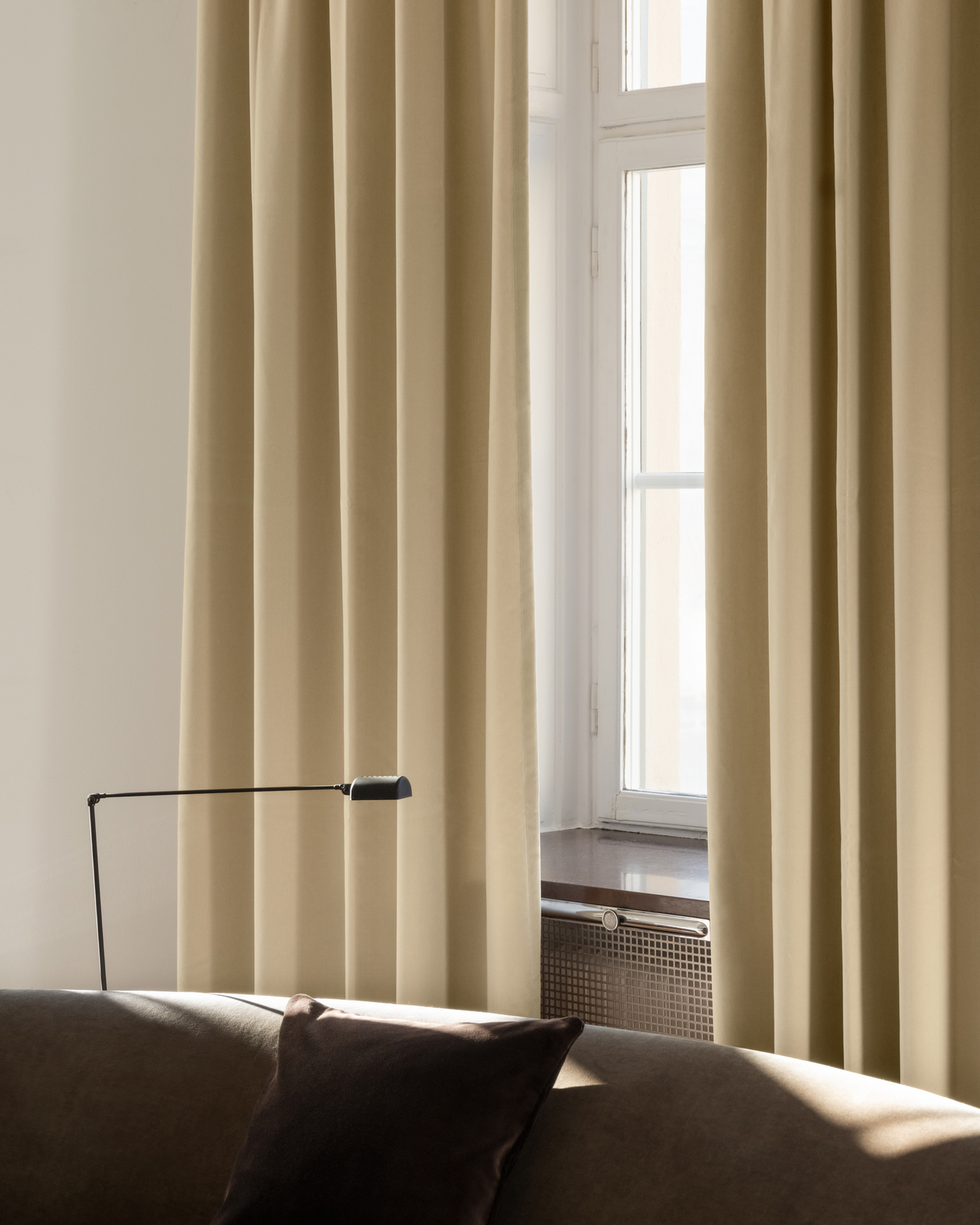 Nordic Knots, Blackout,Cotton Curtains, The Velvet Blackout – Pale Sand