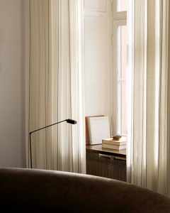 The Sheer Stripe – Pale Sand/Black