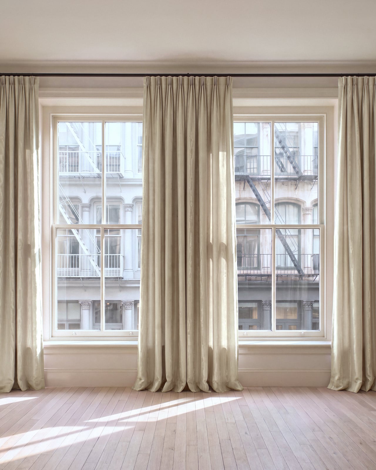 Nordic Knots, Polyester Curtains, The Moiré – Sand