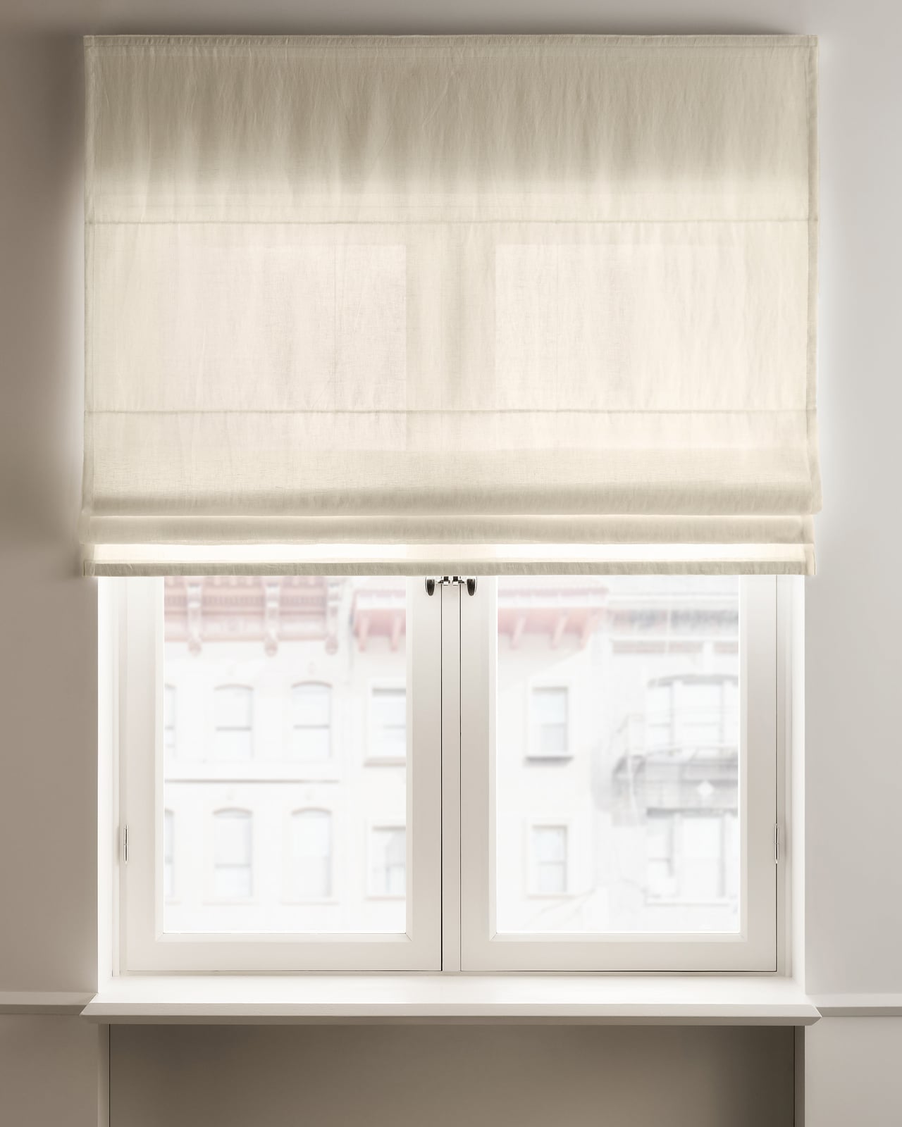 Nordic Knots, Leinen Raffrollos / Durchscheinend, The Sheer Linen – Almond