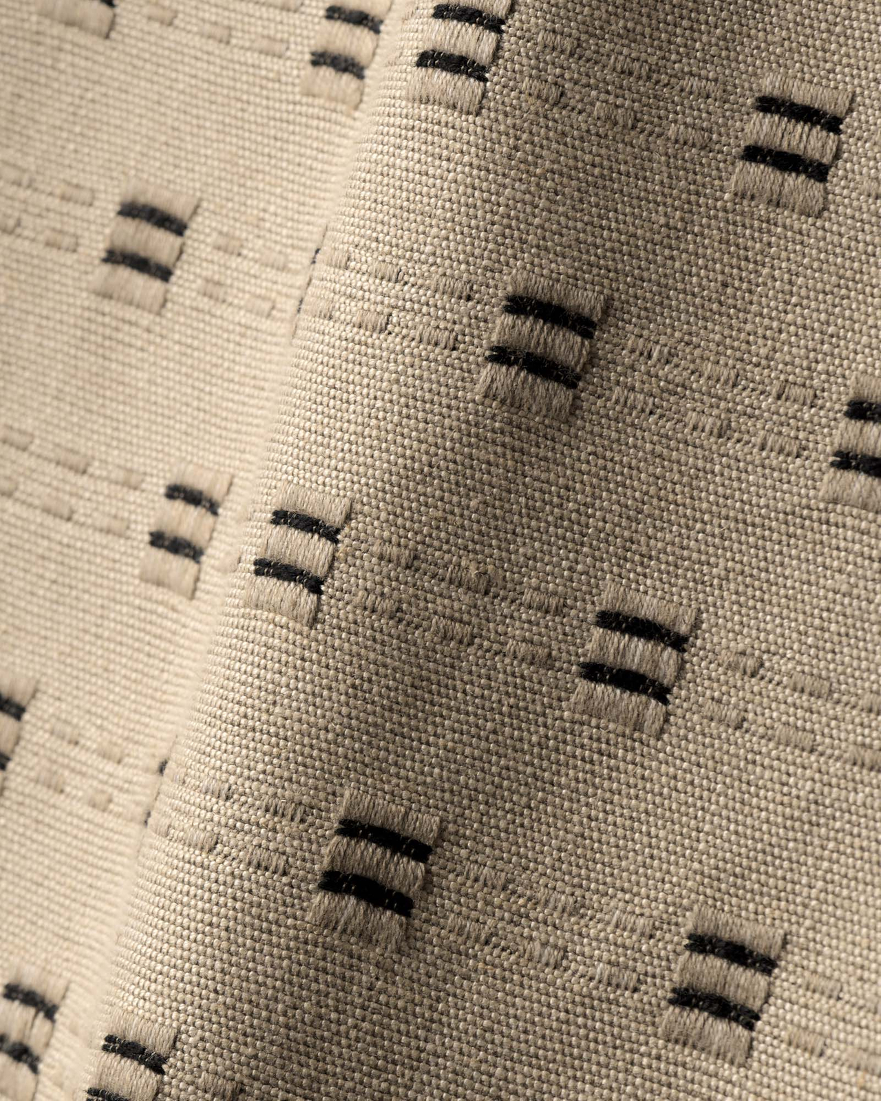 Nordic Knots, Baumwolle,Leinen,Polyester,Viskose Stoffe als Meterware, Cardigan – Sand/Black