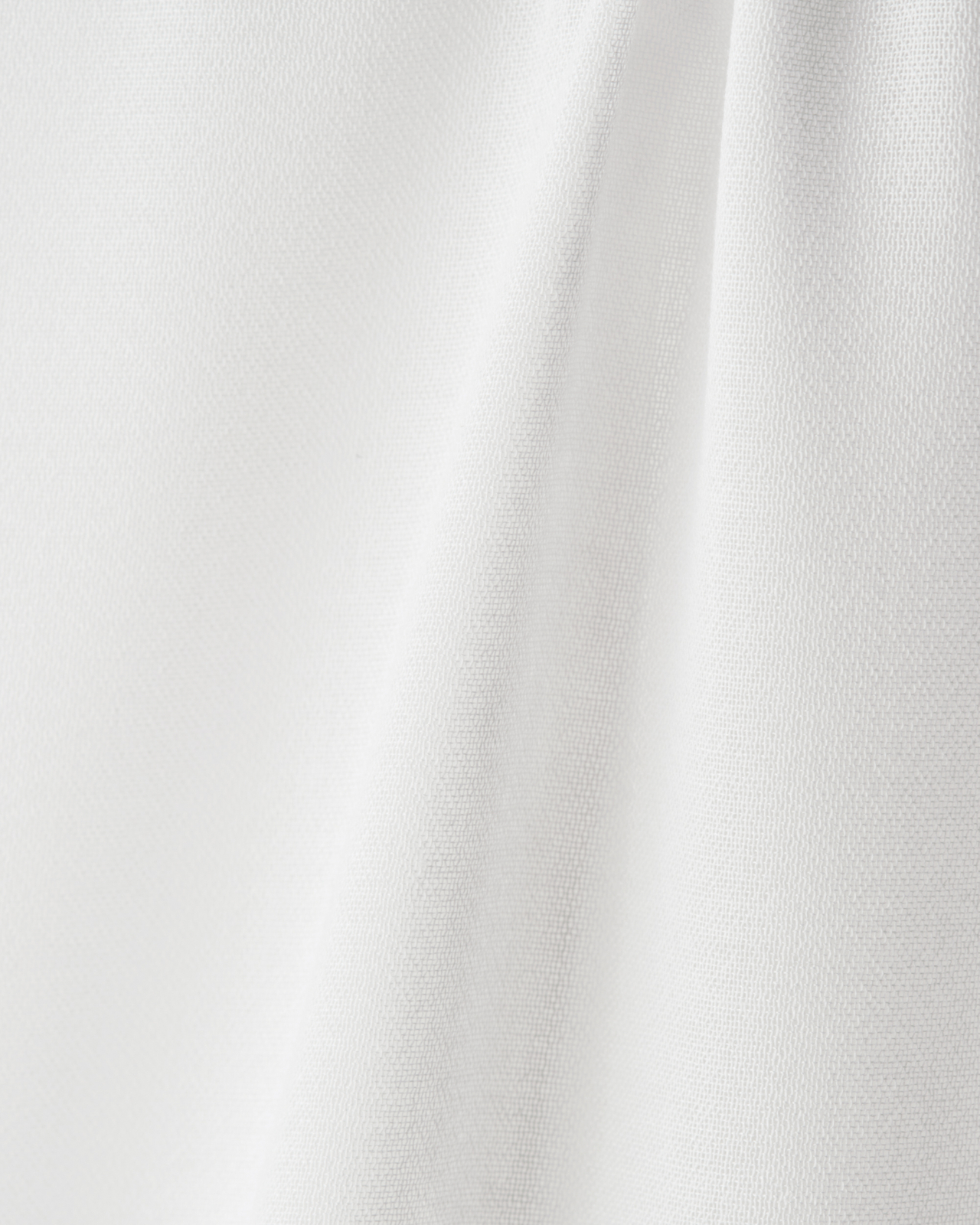 Nordic Knots, Polyester Stoffe als Meterware, Sheer – Perfect White