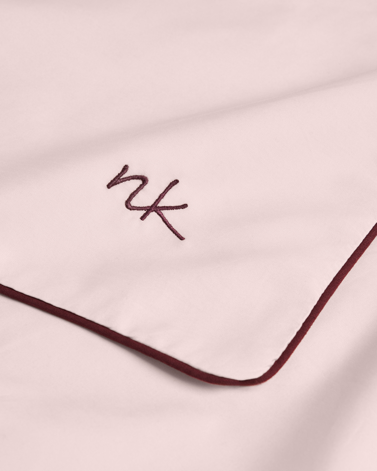 Nordic Knots, Cotton Bedding & Decor, Percale Duvet Cover Set (3 pcs) – Pink/Wine