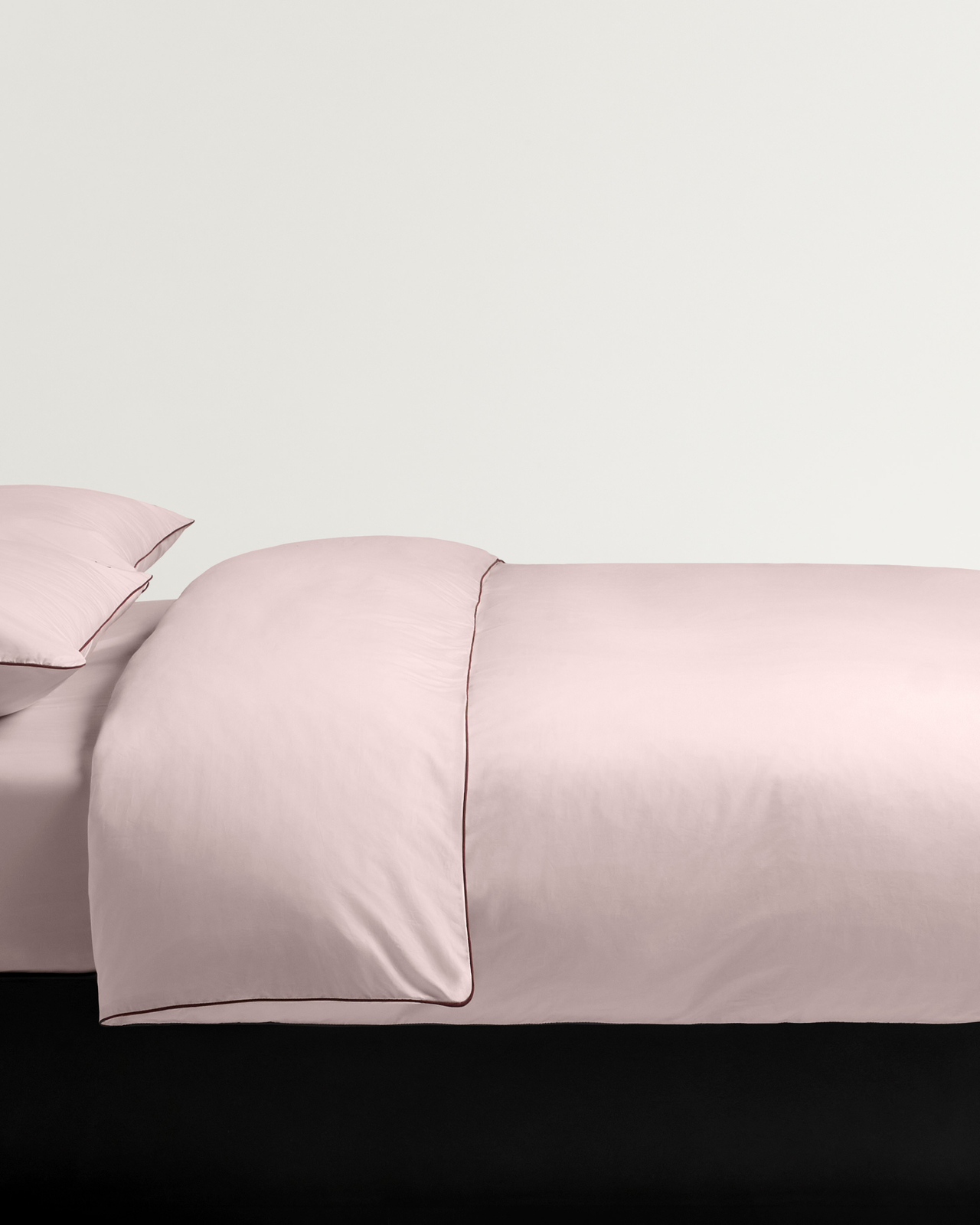 Nordic Knots, Cotton Bedding & Decor, Percale Sheet Set (5 pcs) – Pink/Wine