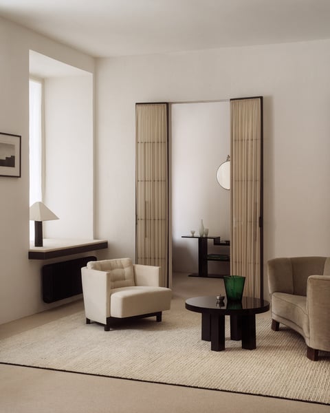 row. R028 ツーフィンガー row. R028 ツーフィンガー