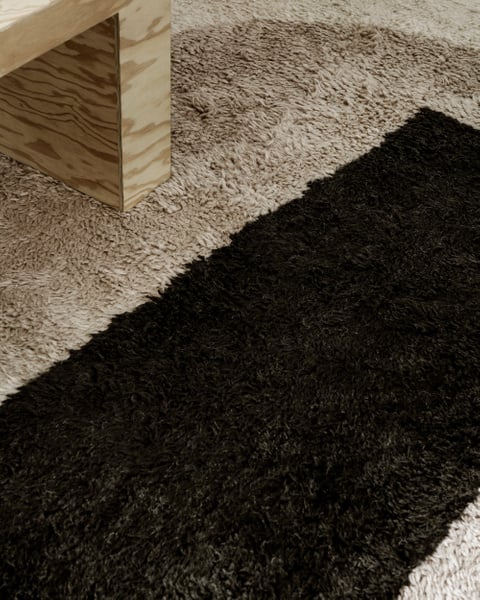 Monolith 01 – Dusty White | Abstract Design Rug | NORDIC KNOTS