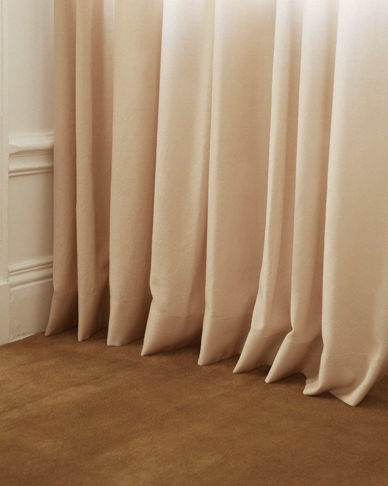 The Grand – Pale Sand | Light-Filtering Luxurious Wool Curtain | NORDIC