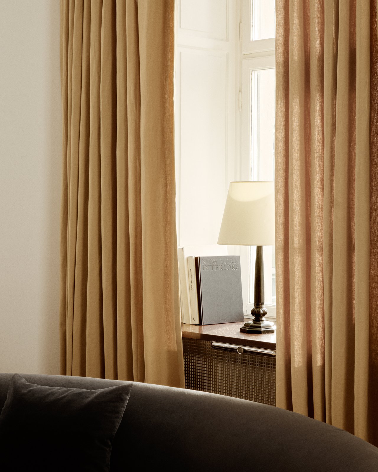 Nordic Knots, Curtains, The Shade – Leo