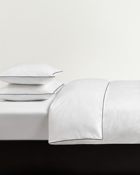 Percale Duvet King Cover Set (3 pcs) – Crisp White/Black